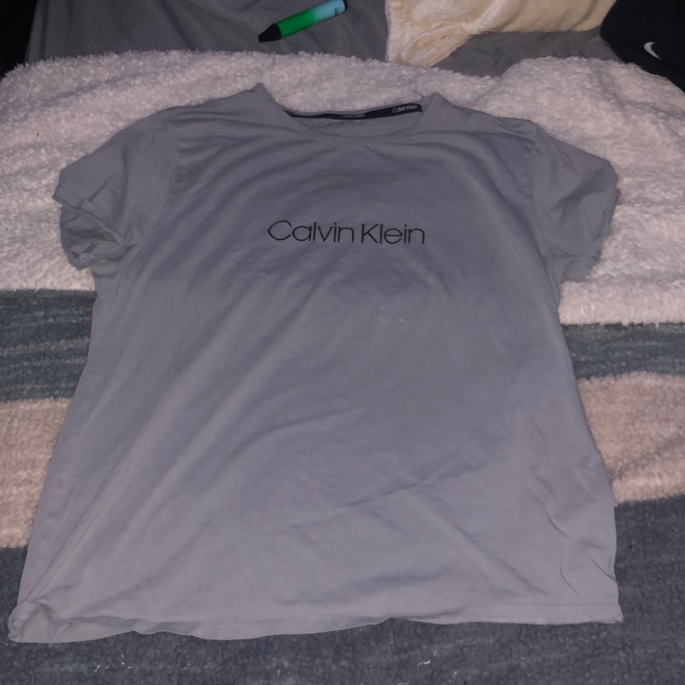 grey t shirt, never worn